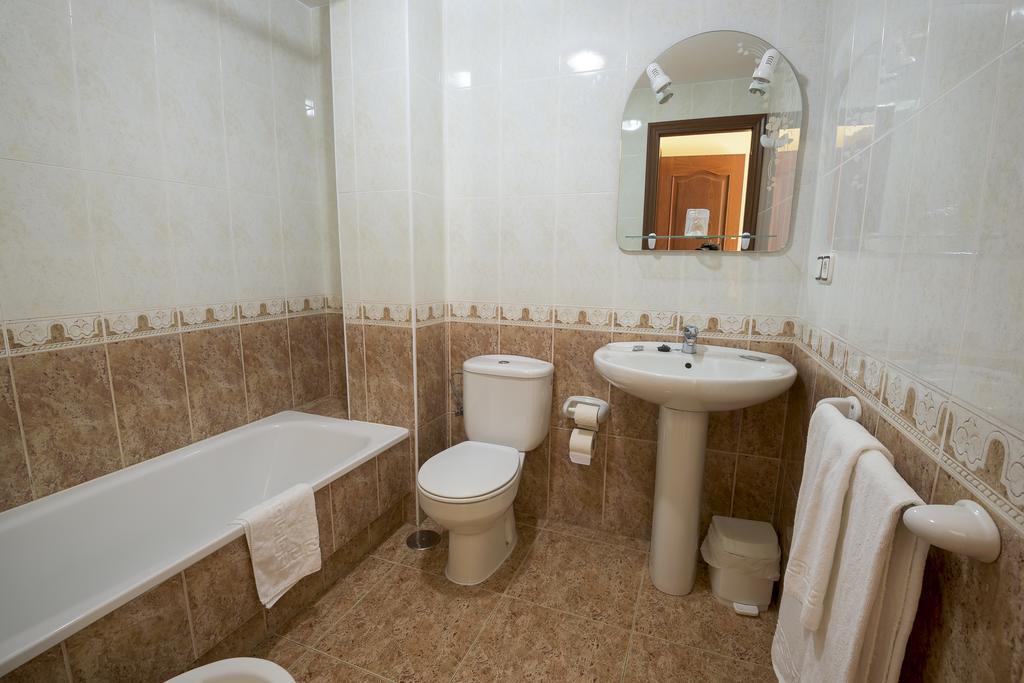 Hostal O Camouco Portonovo Luaran gambar