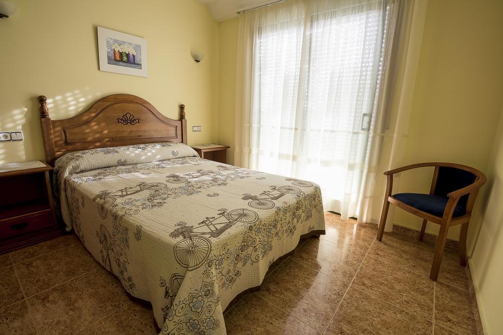 Hostal O Camouco Portonovo Luaran gambar