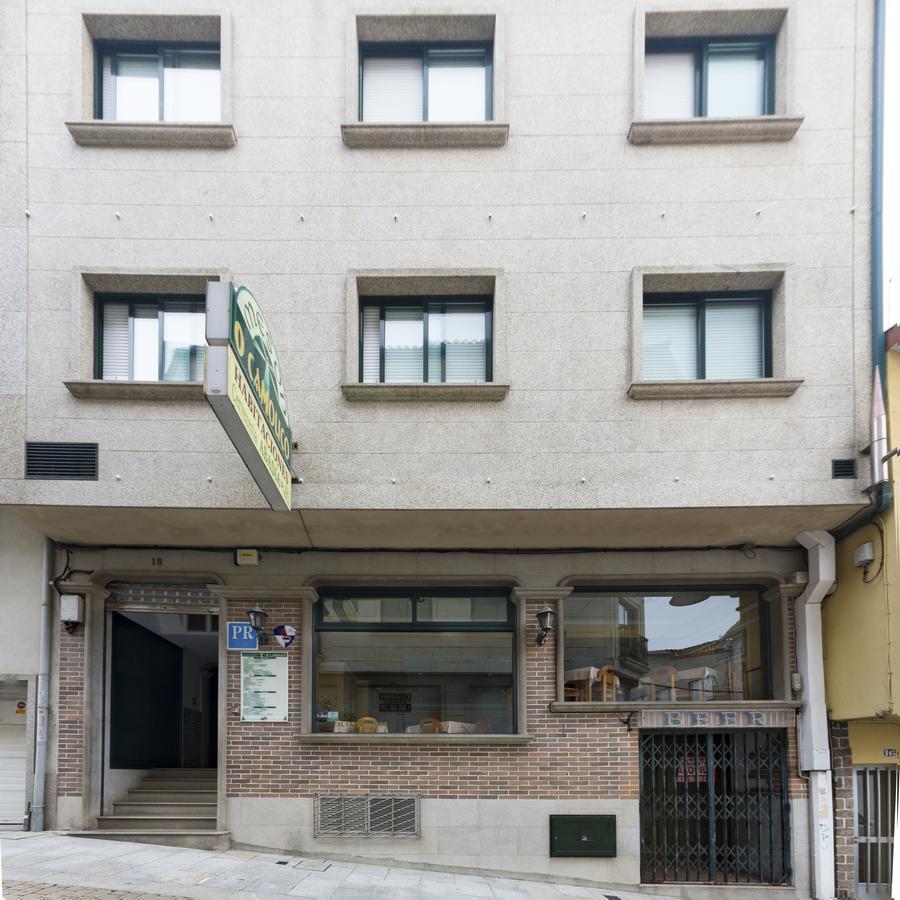 Hostal O Camouco Portonovo Luaran gambar